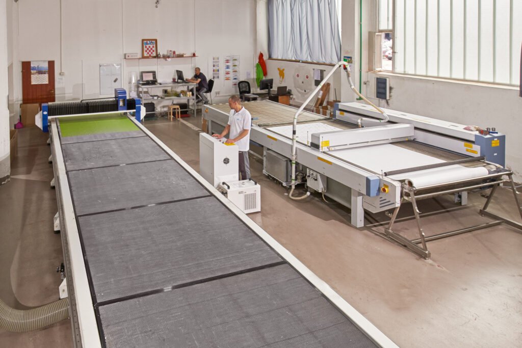 Lase cutting service